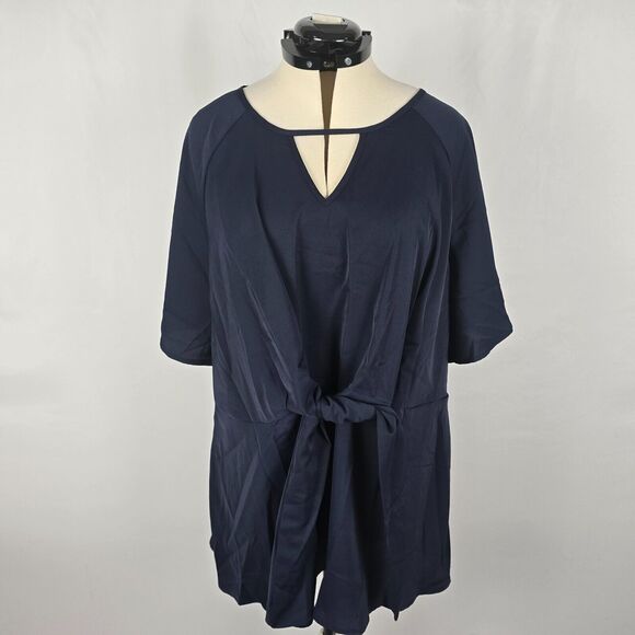 BloomChic Navy Blue Blouse - Picture 1 of 13